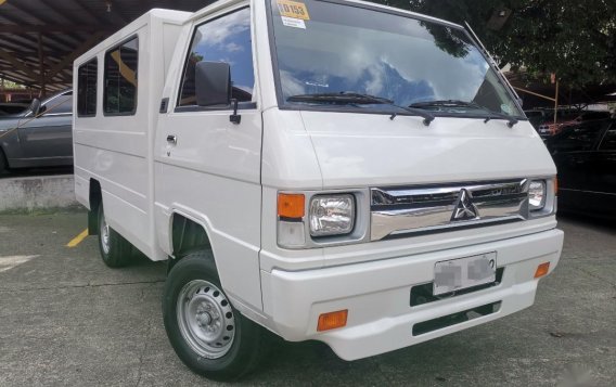 Selling White Mitsubishi L300 2020 in Manila