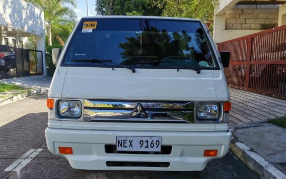 White Mitsubishi L300 2020 for sale in Paranaque 