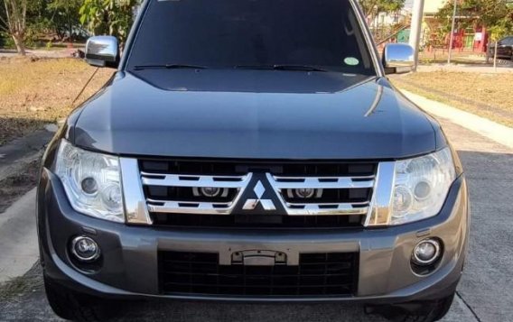 Sell Grey 2014 Mitsubishi Pajero in Imus