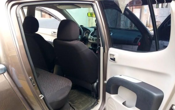 Purple Mitsubishi Strada 2012 for sale in Automatic