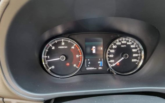 Sell Purple 2020 Mitsubishi Montero in Imus