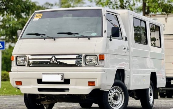 2021 Mitsubishi L300 in Makati, Metro Manila