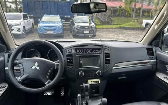 2014 Mitsubishi Pajero GLS 3.2 Di-D 4WD AT in Manila, Metro Manila