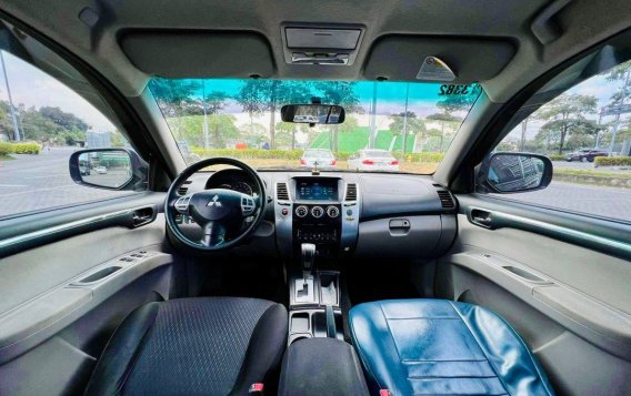 White Mitsubishi Montero 2014 for sale in Makati