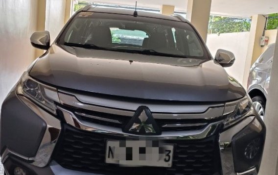 Sell White 2017 Mitsubishi Montero sport in Parañaque