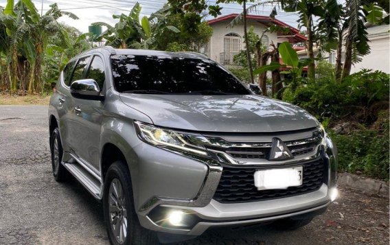 Selling White Mitsubishi Montero sport 2017 in Parañaque