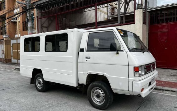 White Mitsubishi L300 2020 for sale in Manual