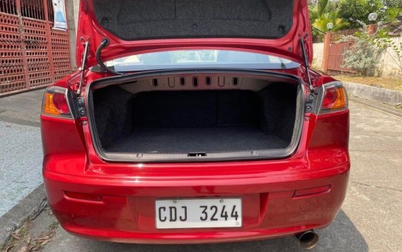 Sell White 2016 Mitsubishi Lancer in Manila