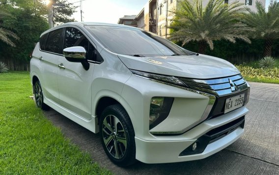 Sell White 2019 Mitsubishi XPANDER in Las Piñas