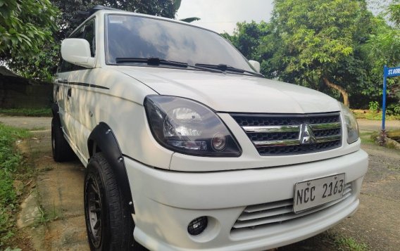Selling White Mitsubishi Adventure 2017 in Manila