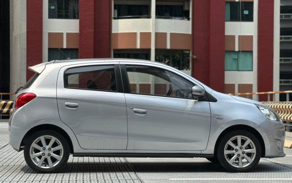 White Mitsubishi Mirage 2015 for sale in Automatic