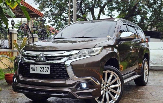 White Mitsubishi Montero sport 2018 for sale in Manila