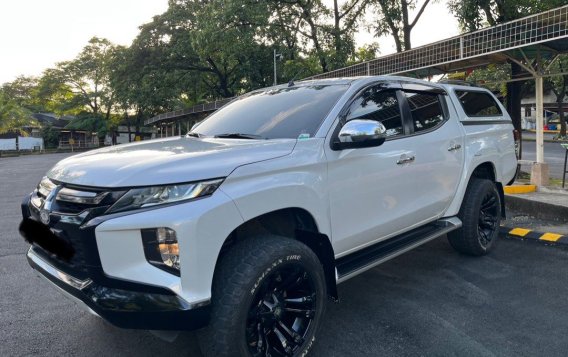 Selling Green Mitsubishi Strada 2020 in Quezon City