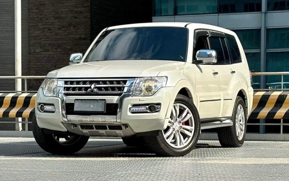 2011 Mitsubishi Pajero in Makati, Metro Manila