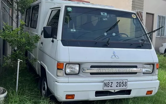 2017 Mitsubishi L300 Cab and Chassis 2.2 MT in Angeles, Pampanga