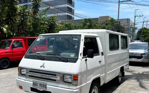 2017 Mitsubishi L300 Cab and Chassis 2.2 MT in Quezon City, Metro Manila